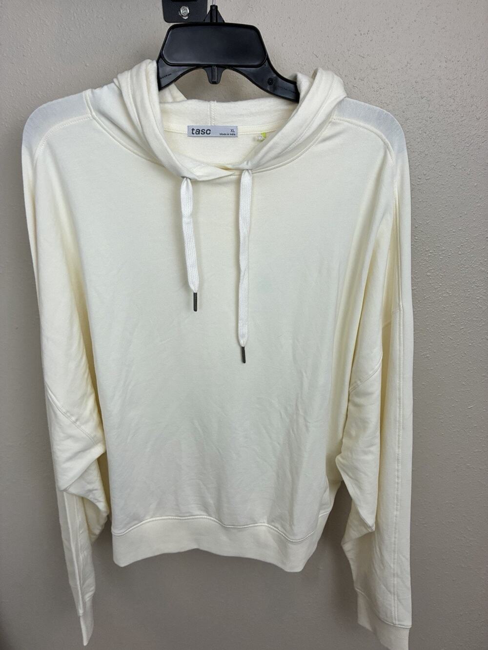 Tasc Women's Studio Fleece Hoodie White XL Bamboo Organic Cotton Performance NWT